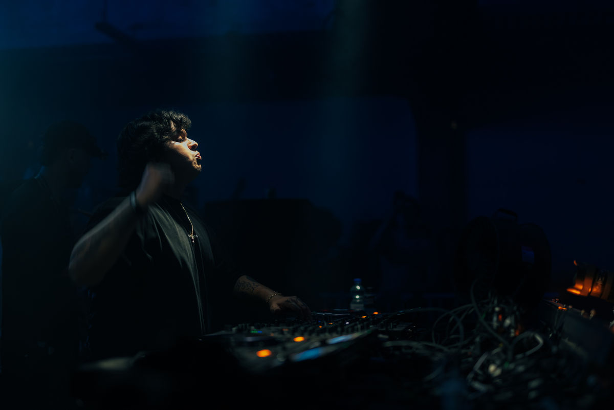 Loading... just a sec